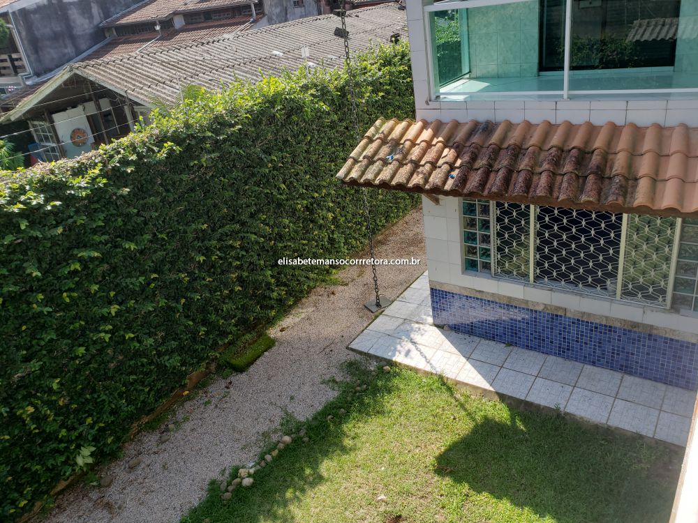 Assobradada venda Balneário Califórnia Caraguatatuba Assobradada venda Balneário Califórnia Caraguatatuba