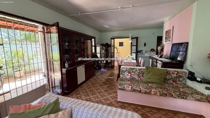 Casa à venda na Avenida Almirante TamandaréLoteamento Jardim Aruan - 173854-3.jpg