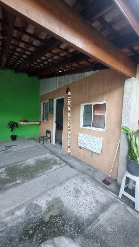 Casa à venda na Rua Geraldo Cordeiro de SouzaBalneário Copacabana - r184808-0.jpg