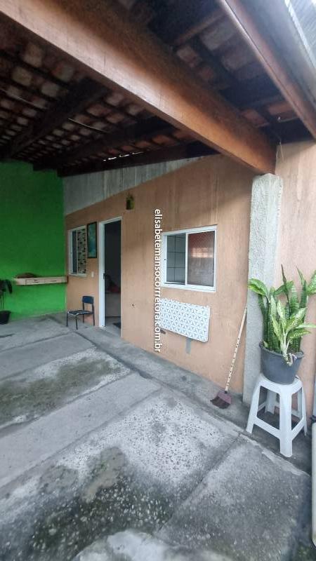 Casa à venda na Rua Geraldo Cordeiro de SouzaBalneário Copacabana - r184809-2.jpg