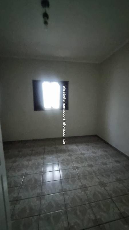 Casa para alugar na Avenida Frei Pacifico WagnerCentro - r230559-1.jpg